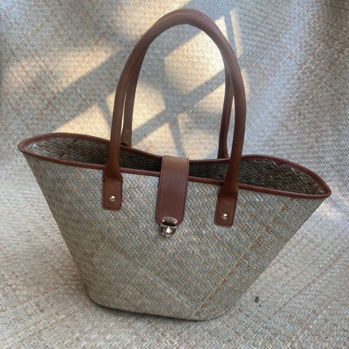 Rose Wicker Bag