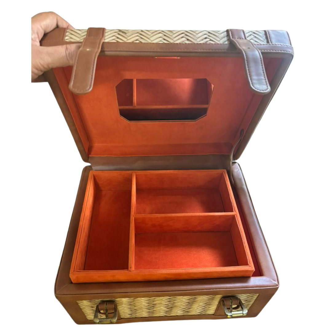 Handcrafted rattan jewellery storage box for gifting