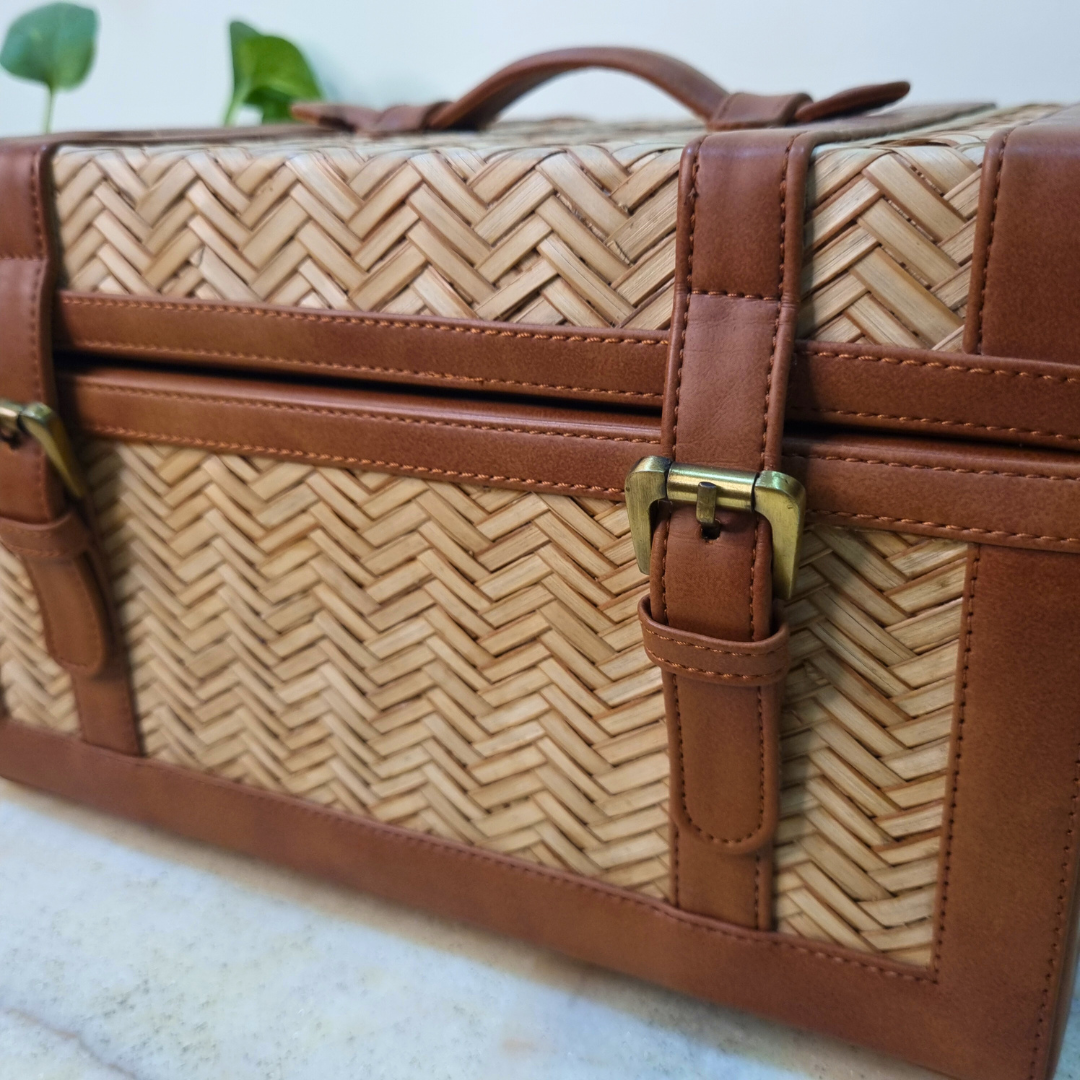 Eco-friendly cane jewellery organizer with lid