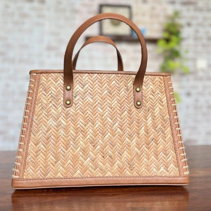 Terra Petite Basket